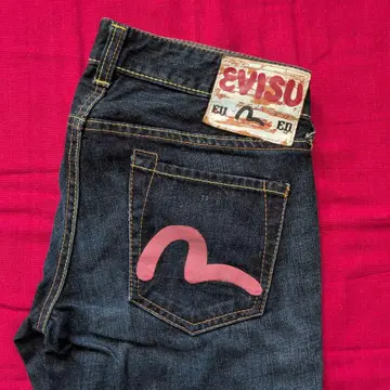 EVISU 다크 블루 스트레이트 데님