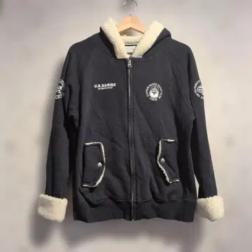 CAPTAIN SANTA 보아 절개 ZIP 후드티 네이비 캡틴산타