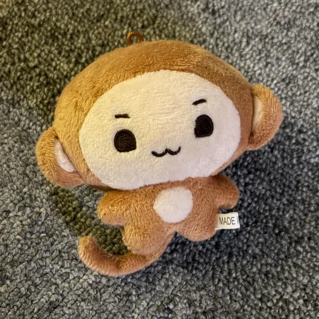 알파드라이브원 김건우 인형 건싱이 양도