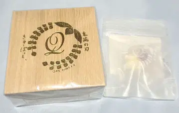 귀멸의 칼날 큐포트 액세서리 케이스 화과자 참 시노부