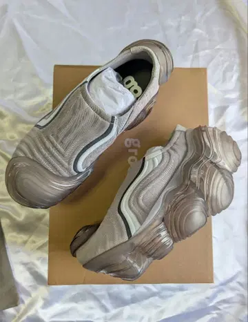 인기 GROUNDS 그래운즈 오이스터 OYSTER 정가 60500