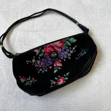 FEILER 페이러 핸드백 블랙 꽃무늬 세련된 엘레강트