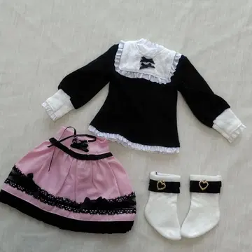 SDM MDD 1/4 의류 아웃핏 세트 상의 스커트 양말