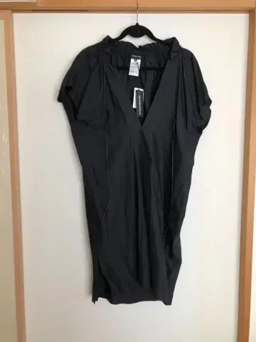 ANN DEMEULEMEESTER 슬리브리스 원피스 36