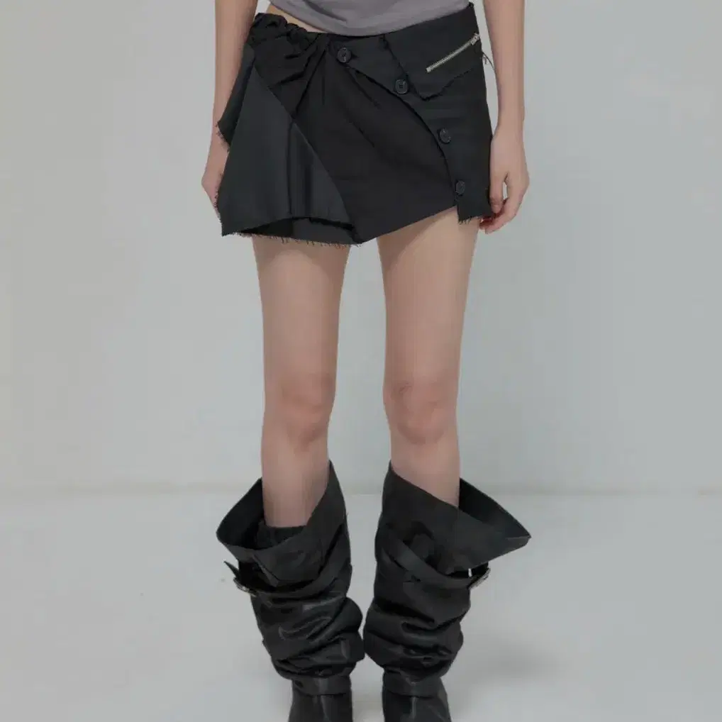 スカート FLAREUP AsymmetricalDraped Layered Skirt Flareup Asymmetrical Draped Layered Skirt | Bunjang Global
