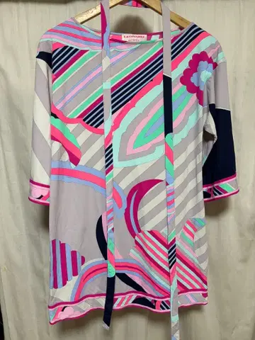 새상품급 LEONARD FUCHSIA 귀여운 튜닉
