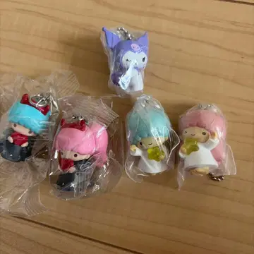 미개봉 새상품 산리오 키키라라 쿠로미 캐릭터 키링