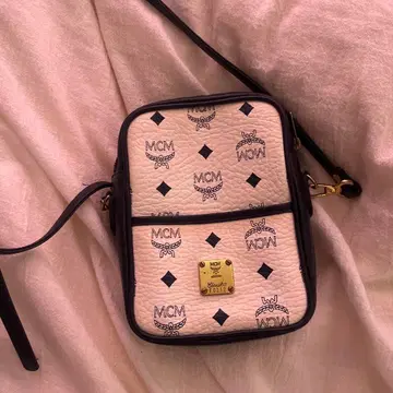 MCM 숄더백