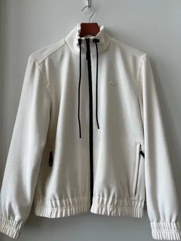 Lacoste 화이트 자켓