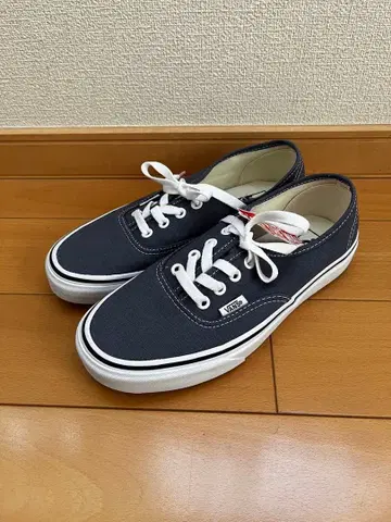 새상품 VANS 오센틱
