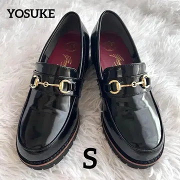 YOSUKE 통굽 로퍼 비트 로퍼 블랙 에나멜 컨디션 최상
