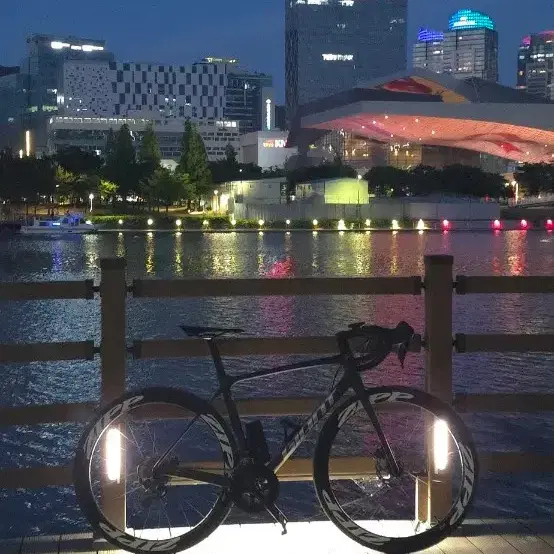2021 자이언트 tcr 어드밴스 1 판매합니다