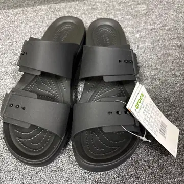 Crocs 블랙 샌들