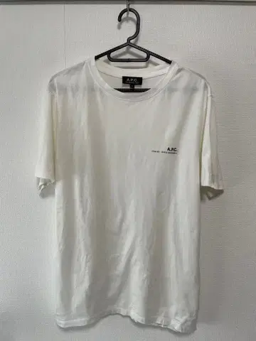 A.P.C. 화이트 T셔츠