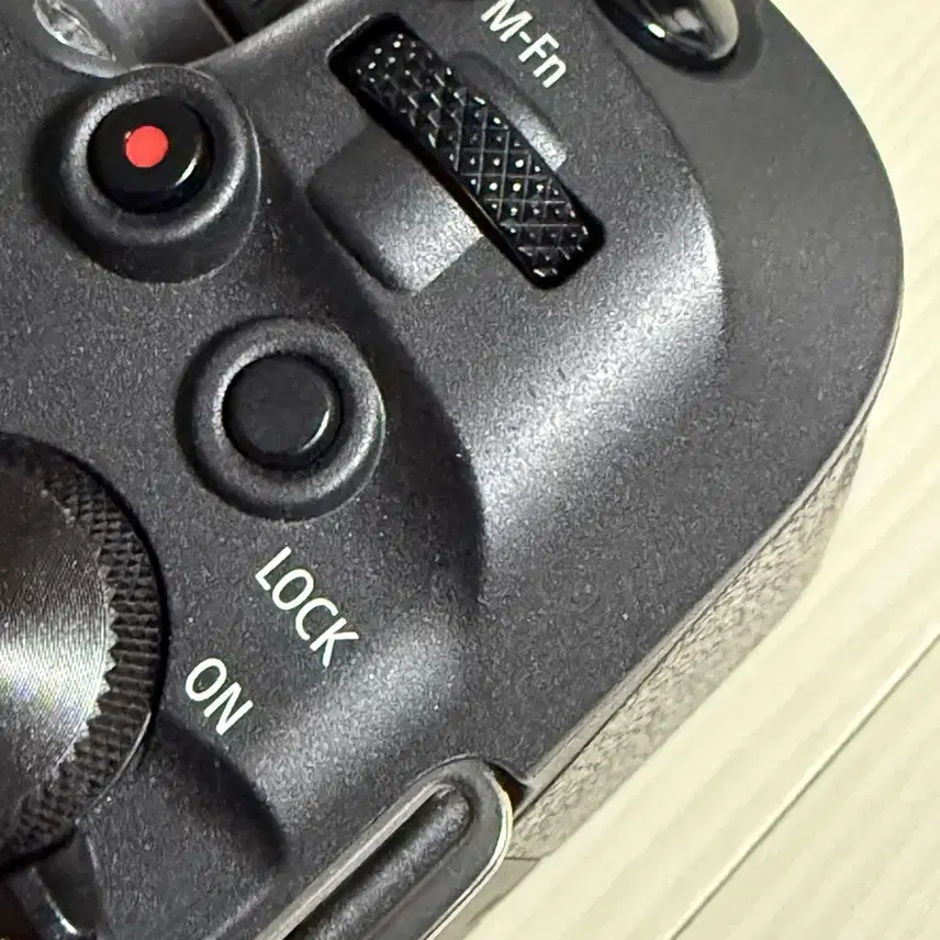 캐논 R10 번들 / RF-S 55-210mm 망원렌즈