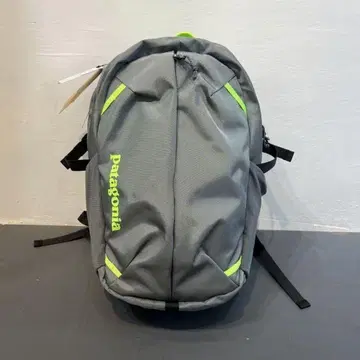 patagonia Refugio Day Pack 26L 백팩