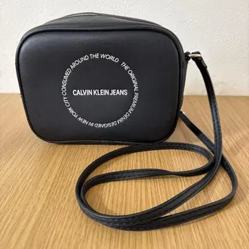 Calvin Klein Jeans 숄더백