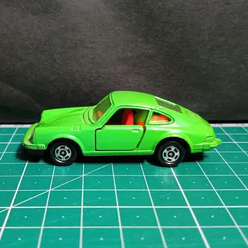 포르쉐 911S 토미카 포르쉐 1976년산 그린 컬러