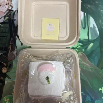 MOMO 스퀴즈 화이트 복숭아 케이크
