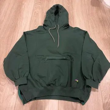 is-ness 풀오버 후드티