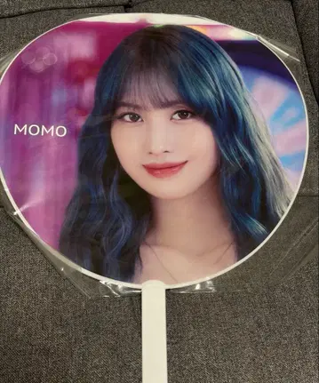 TWICE MOMO 부채
