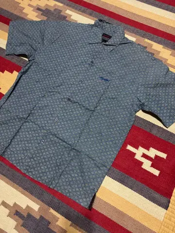 FUBU 셔츠