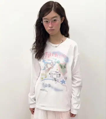 TYPESERVICE Dreamy Silver Stitched Top