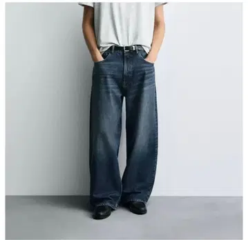 미사용품 ZARA BAGGY FIT DENIM 데님 청바지 hare