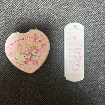 Mezzo Piano x Hello Kitty 미러 & 빗