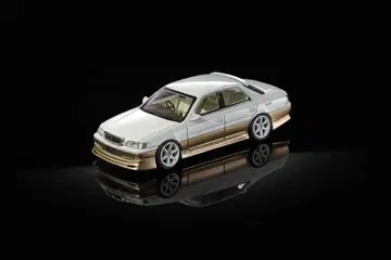 MORTAL 1/64 도요타 크레스타 JZX100 화이트 투톤