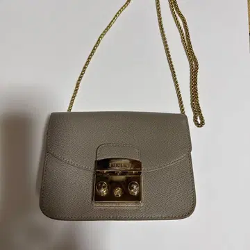 FURLA 숄더백 그레이지 체인백 메트로폴리탄
