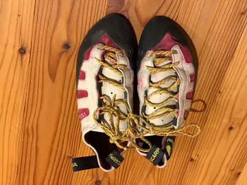 SCARPA VISION 41 클라이밍 신발 화이트/레드