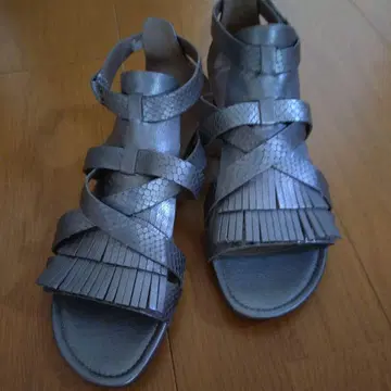 ECCO BOUILLON SANDAL II 메탈릭 그레이 38