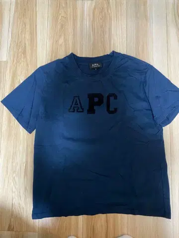 A.P.C. 플로키 프린트 티셔츠 S 사이즈