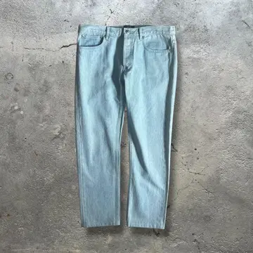 A.P.C. 프티 뉴스탠다드 데님 아이스 블루