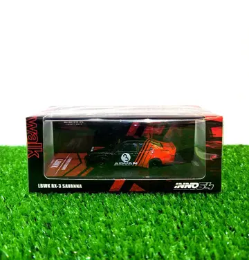 LBWK RX-3 SAVANNA 1/64 INNO64