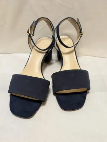Odette e Odile 앵클 스트랩 샌들 24.5cm