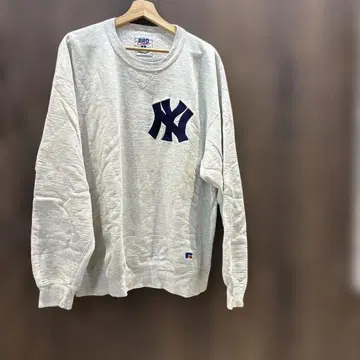 러셀 애슬레틱 트레이닝복 맨투맨