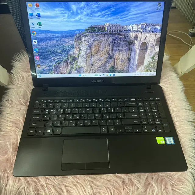 삼성전자 노트북 NT371B5M 인텔 i7 램8G SSD250G 윈11