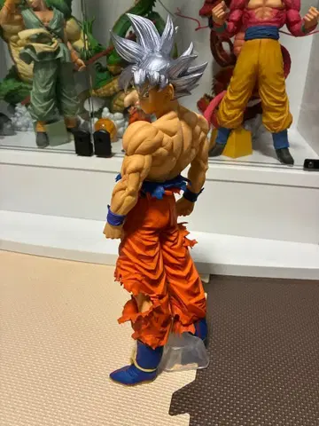 제일복권 드래곤볼 EXTREMESAIYAN A상 극한의 손오공 피규어