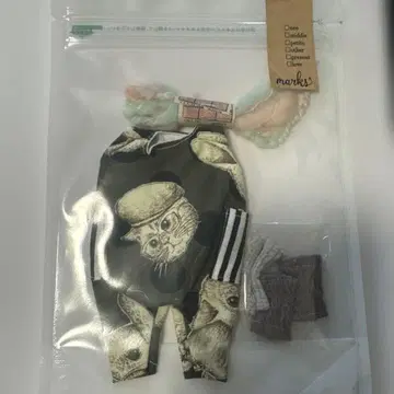 작가님 미디 브라이스 아웃핏