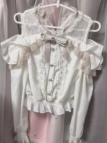 LIZLISA 긴팔 블라우스