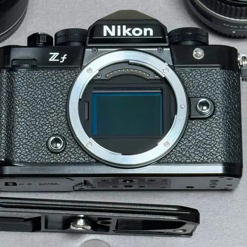 니콘 풀프레임 미러리스 zf 40mm 렌즈킷