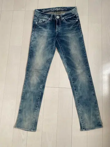 Guess Jeans 라이트 블루 데님