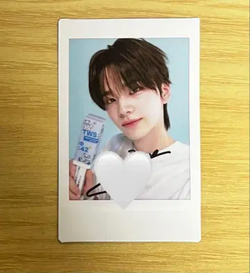 TWS 신유 친필 사인 인스턴트 사진