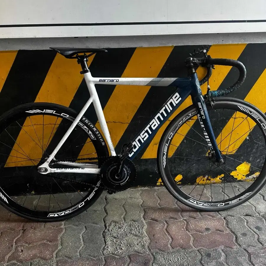 Constantine Bernard 2018 complete bike for quick sale/trade
