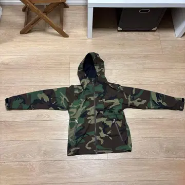 THE NORTH FACE 카모플라주 밀리터리 자켓