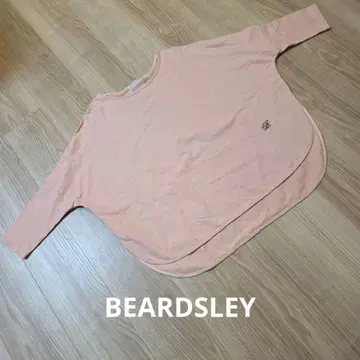 가격 인하했습니다. BEARDSLEY 핑크 T셔츠