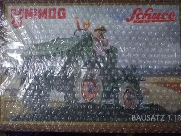 Schuco 1/18 메르세데스-벤츠 유니목 U401