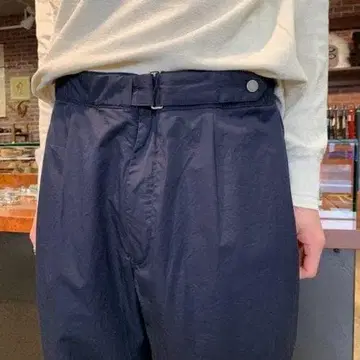 [초기/레어] AUBERGE PILLOW PANTS 네이비 40(팬츠